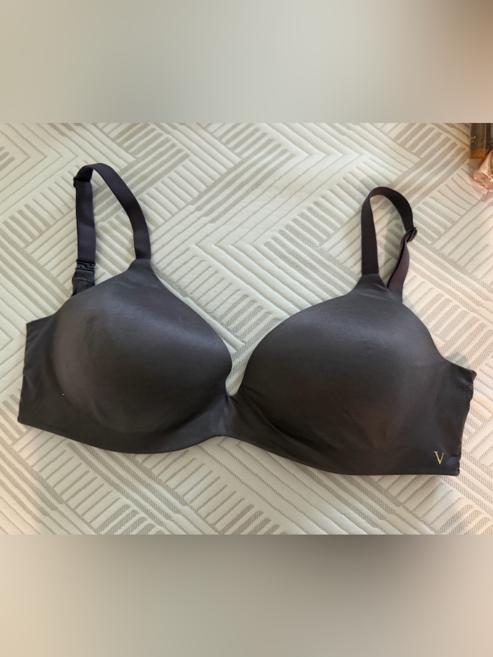 Victoria’s Secret Semi Demi Bra